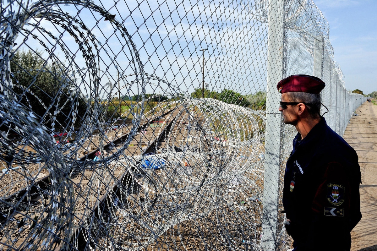 Ủy ban châu Âu kiện Hungary vi phạm các quy tắc về việc xin tị nạn